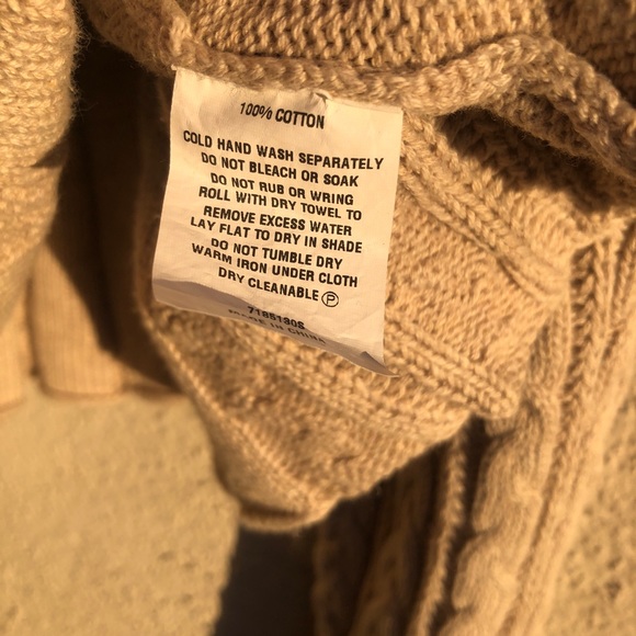 Charlie Brown Sweater. Cable Knit, Swingy Body with Slight Cowl Neck. Size- AU 4 - Picture 13 of 13